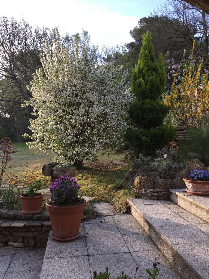Le Mas Des Chenes Rognes Exterior photo